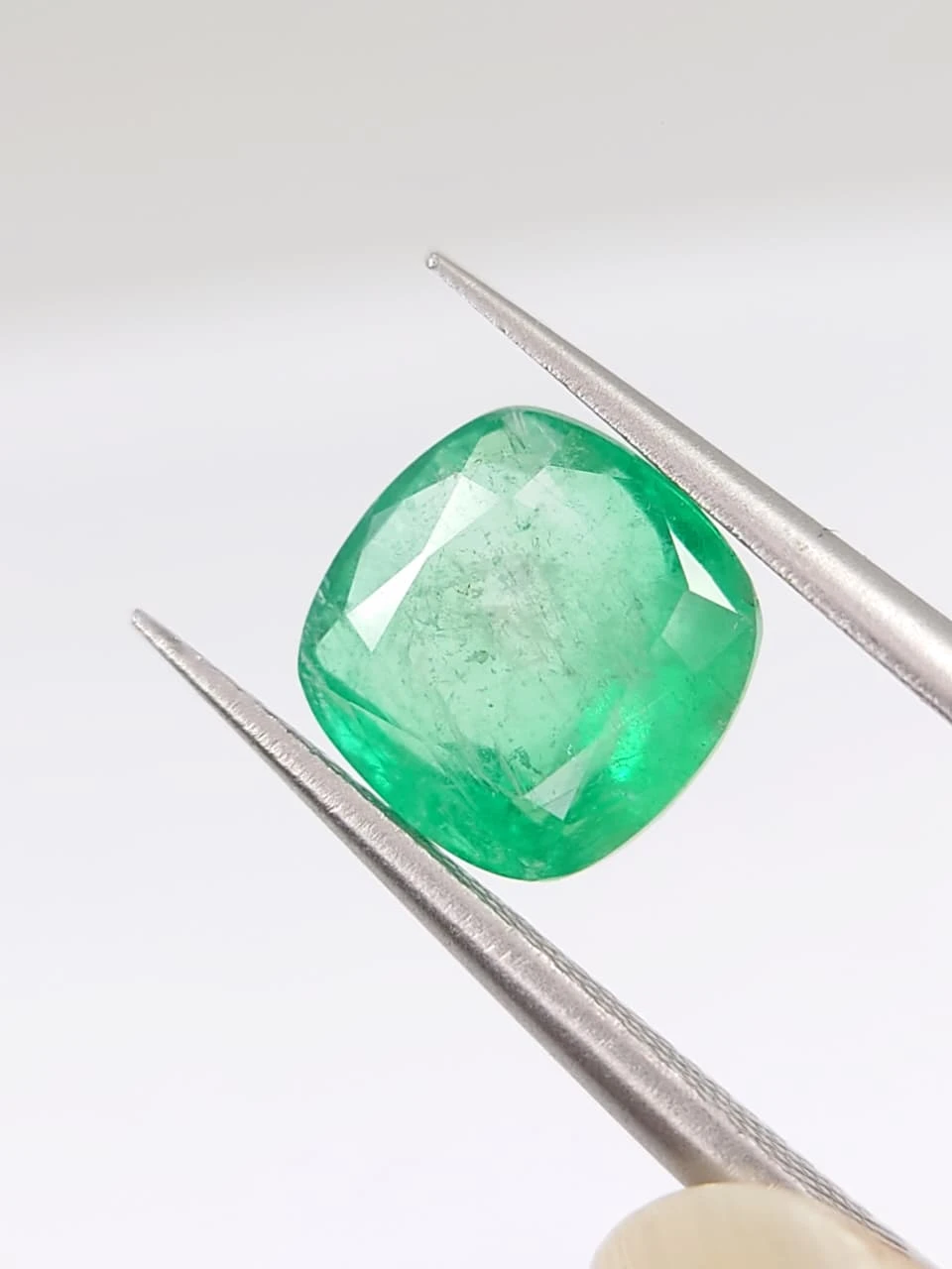 2.4ct Natural Cushion Cut Panjshir Emerald from Afghanistan — view 4